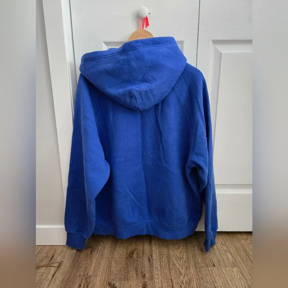 NWOT Aritzia/TNA Mega Raglan Hoodie - Picture 3 of 4